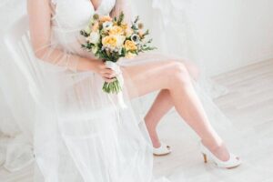 Boudoir Wedding Photos: Capturing Intimate Moments